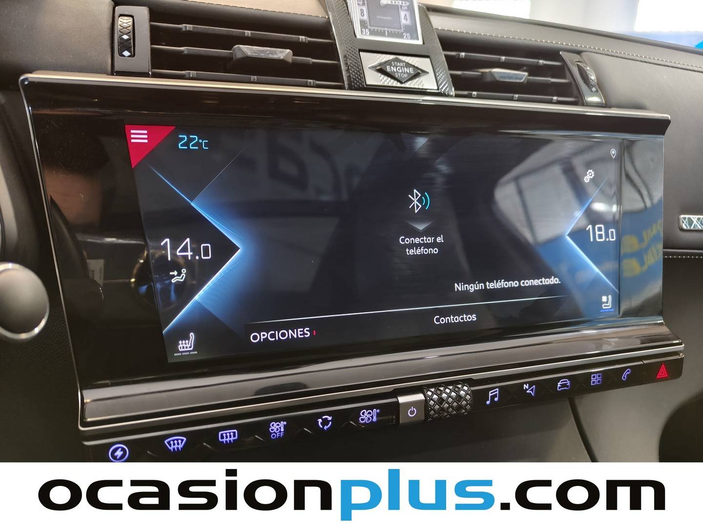 Foto DS DS 7 Crossback DS DS7 Crossback E-Tense 300 Louvre 4WD Auto (300 CV)