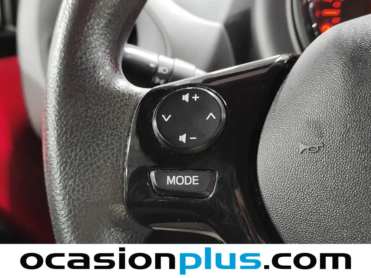 Foto Peugeot 108 Peugeot 108 1.0 VTi Active (72 CV)