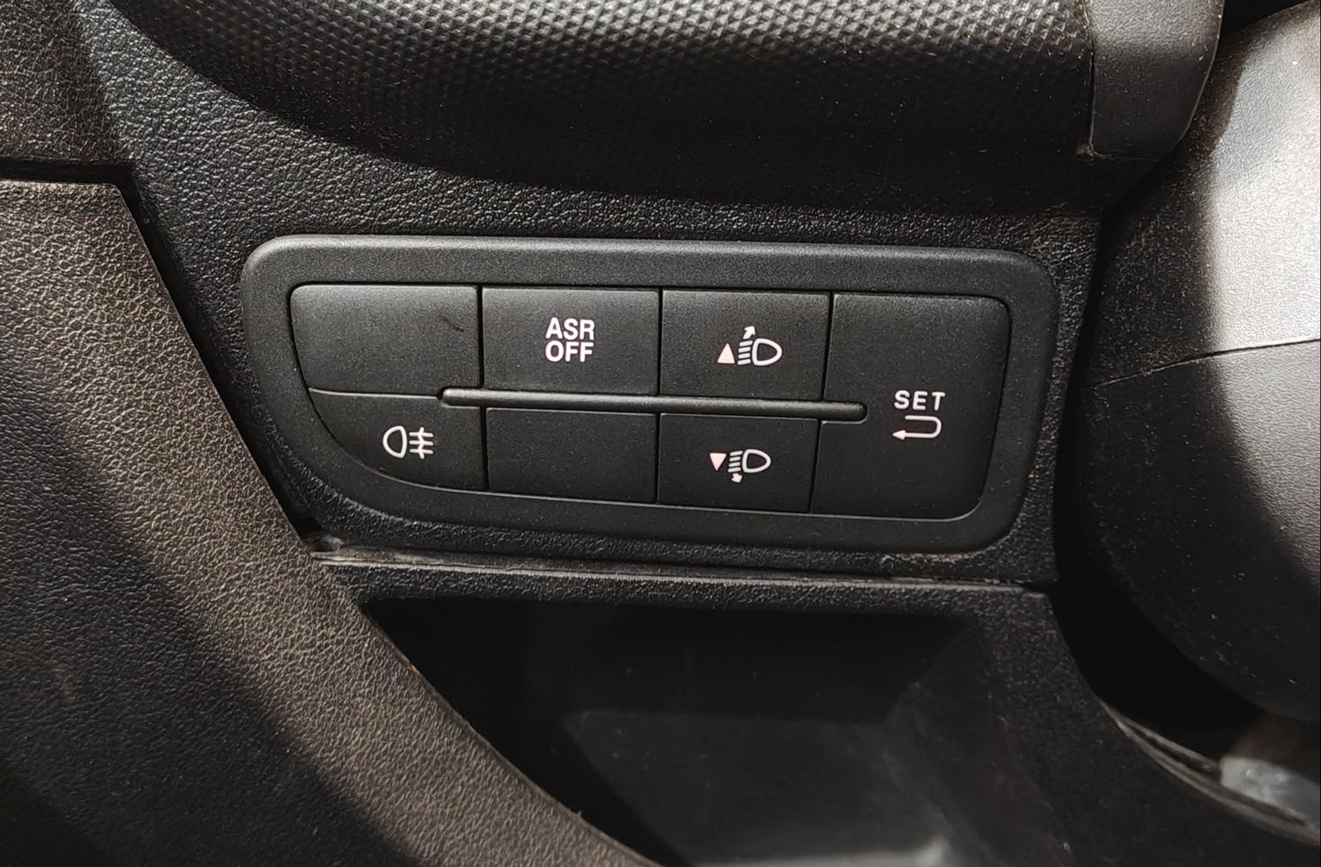 Fiat Fiorino Cargo Furgon 1.3 MultiJet Base - foto 20