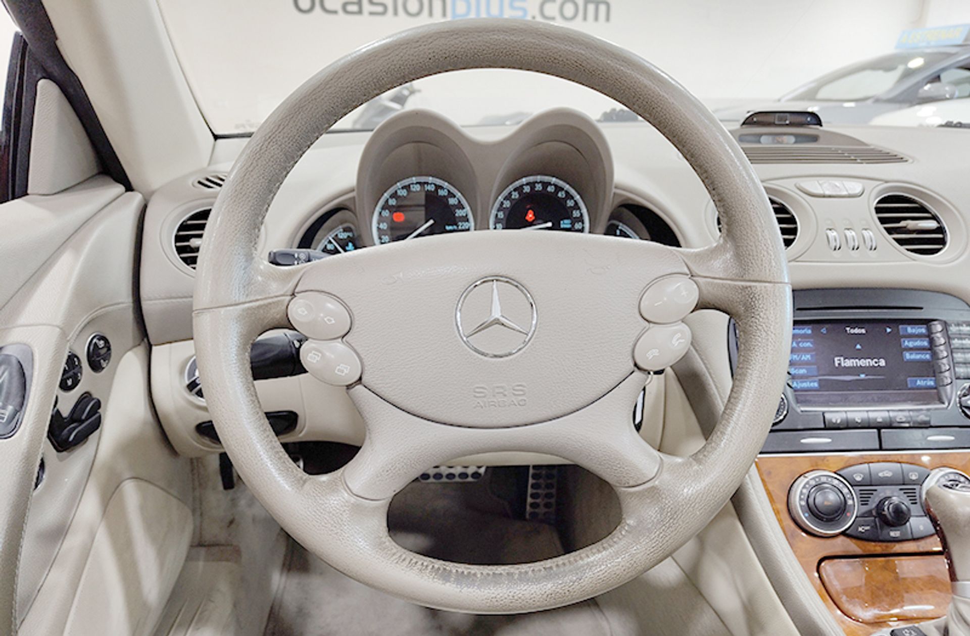Mercedes-Benz SL 500 - foto 23