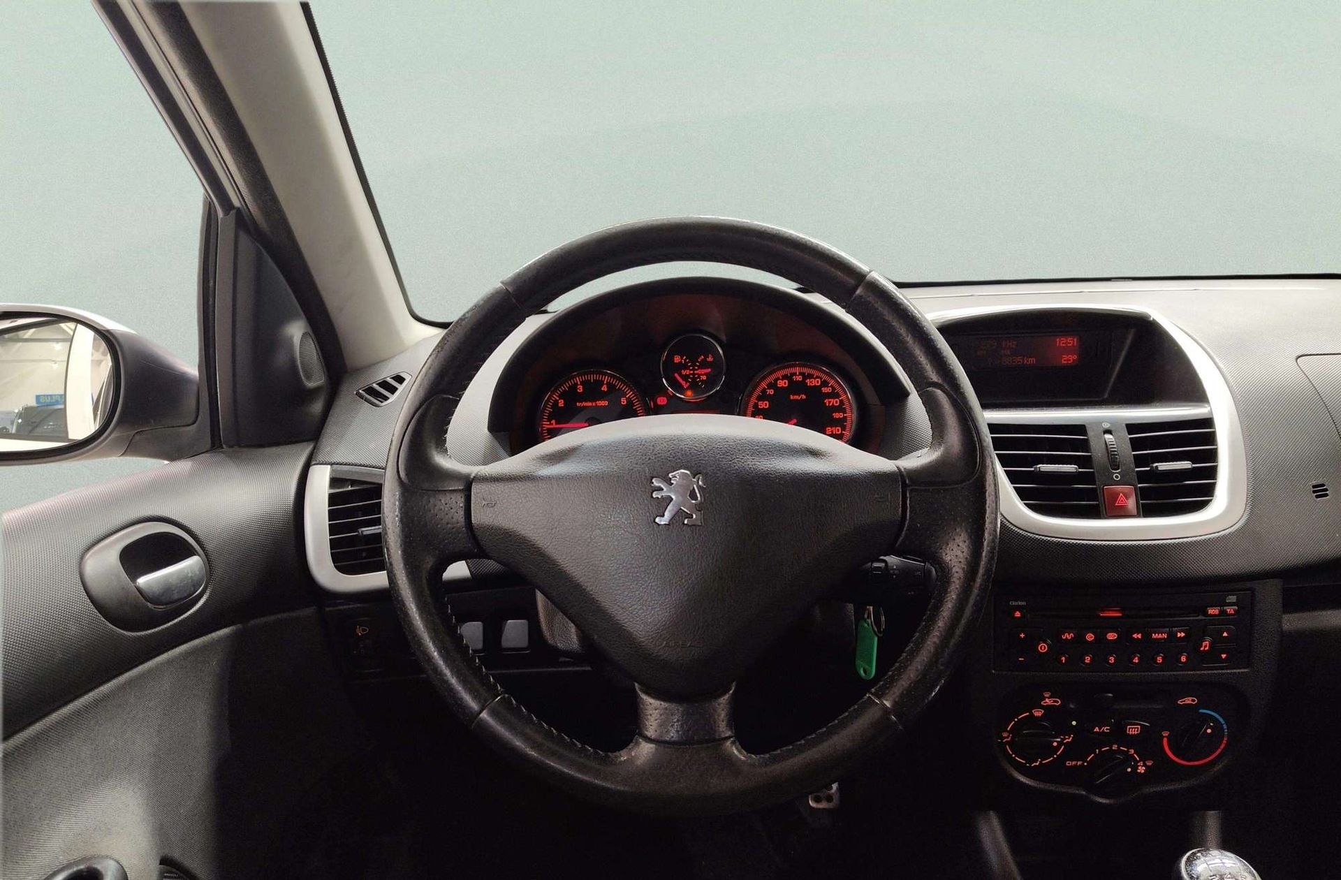 Peugeot 206 1.1 - foto 17