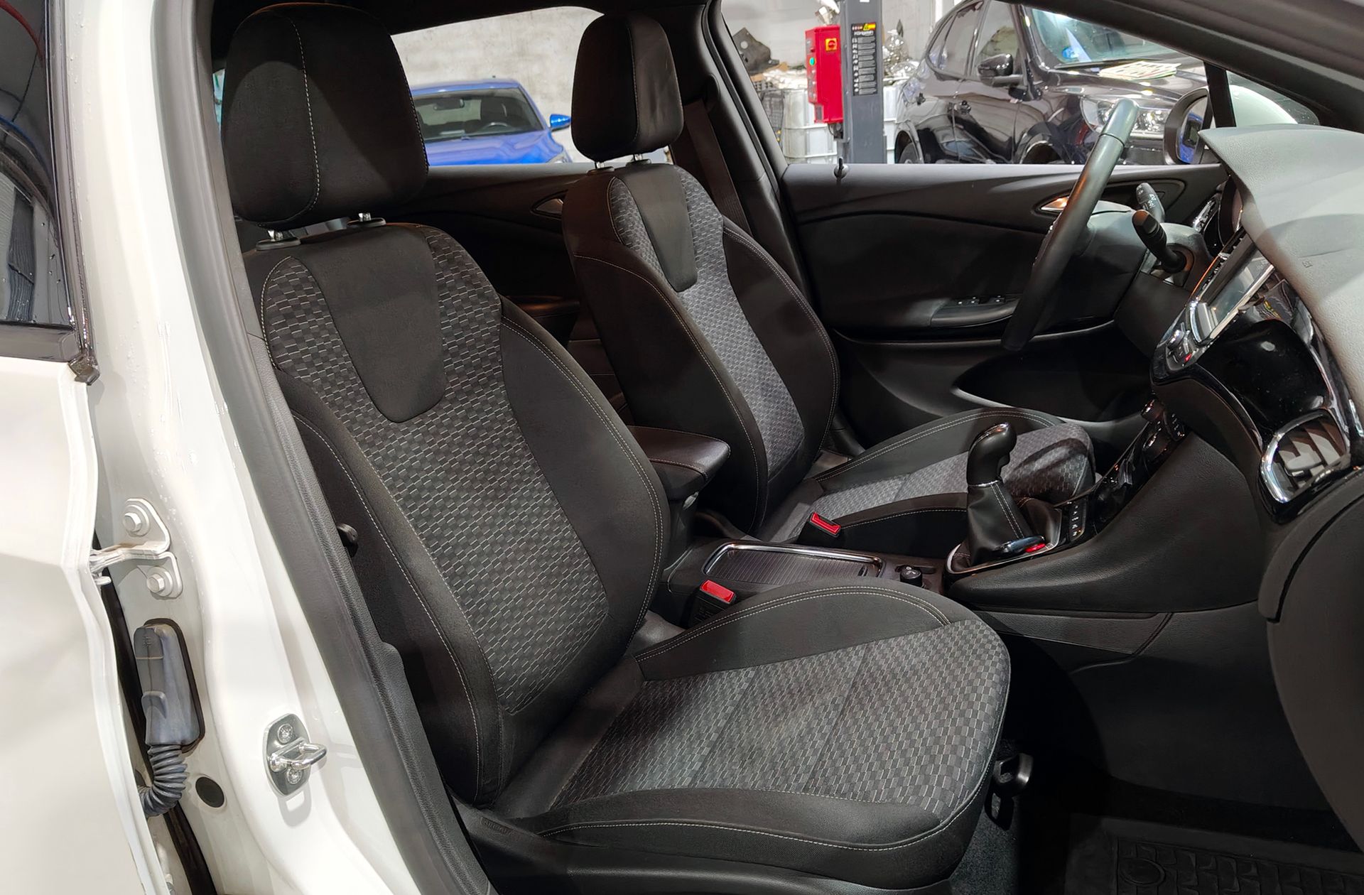 Opel Astra Sports Tourer 1.4 Turbo Dynamic - foto 19