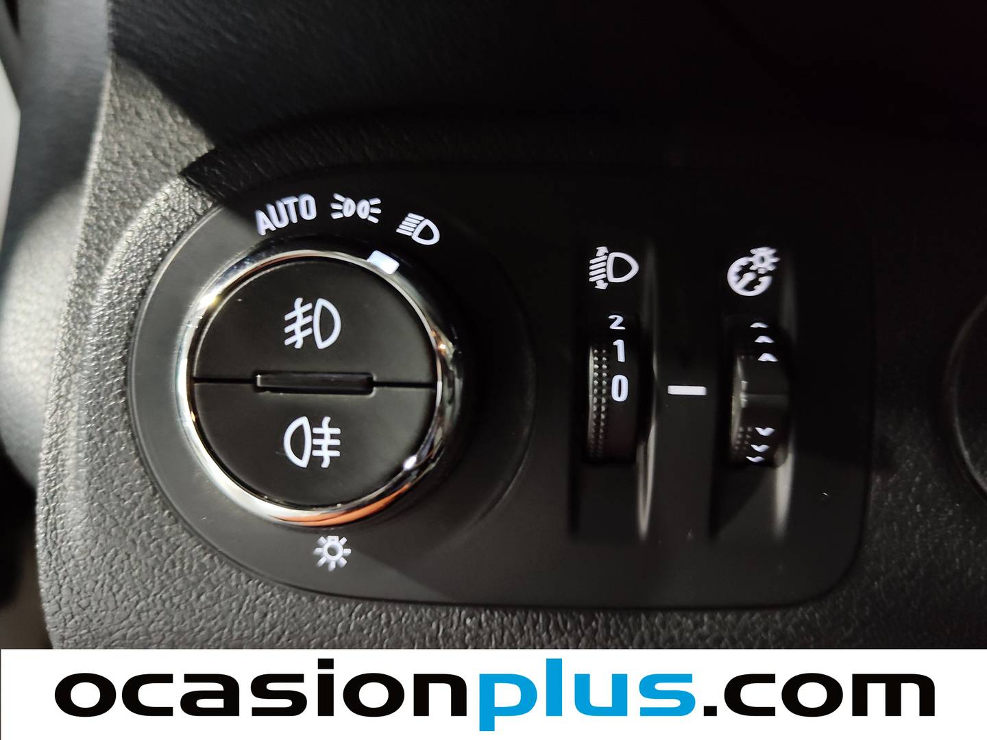 Accesorios del Opel Combo Life Opel Combo Life 1.5 TD Business Edition Plus L1 (102 CV)