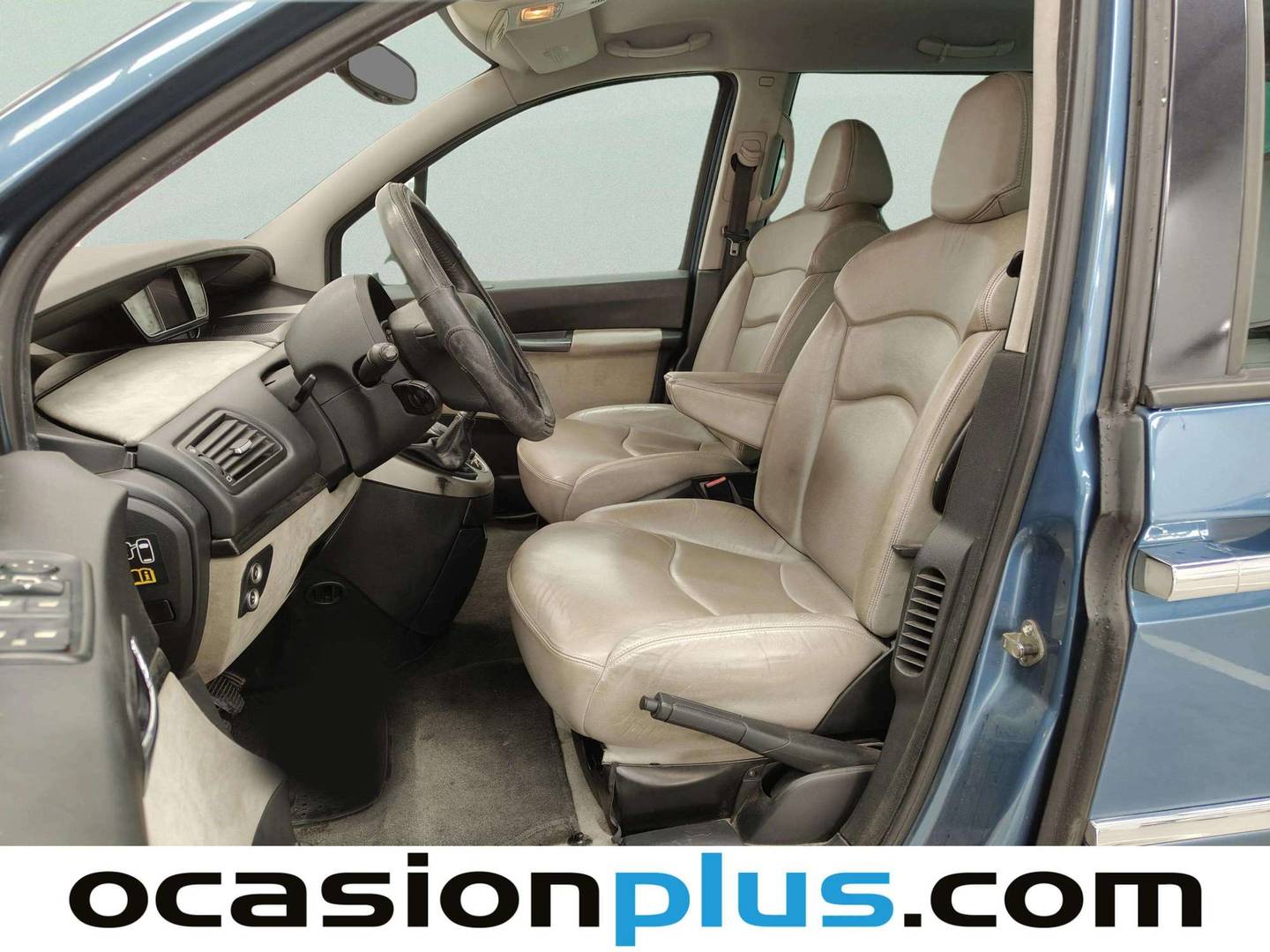 Foto asientos delanteros Citroën C8 CITROEN C8 2.2 HDi 16v 173 Exclusive Captain Chair  (173 CV)