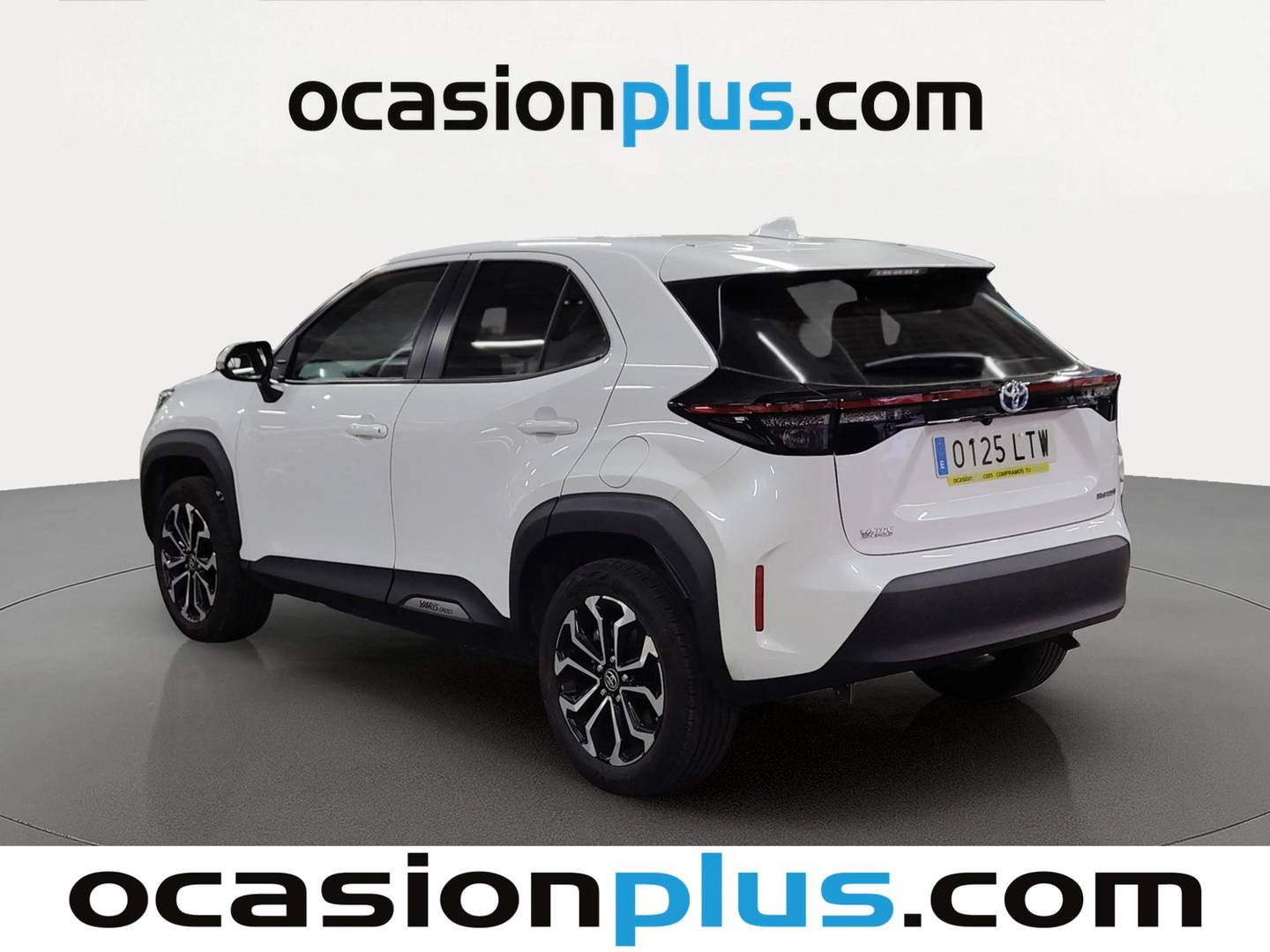Foto trasera Toyota Yaris Cross Toyota Yaris Cross 120H Active Tech (116 CV) izquierda