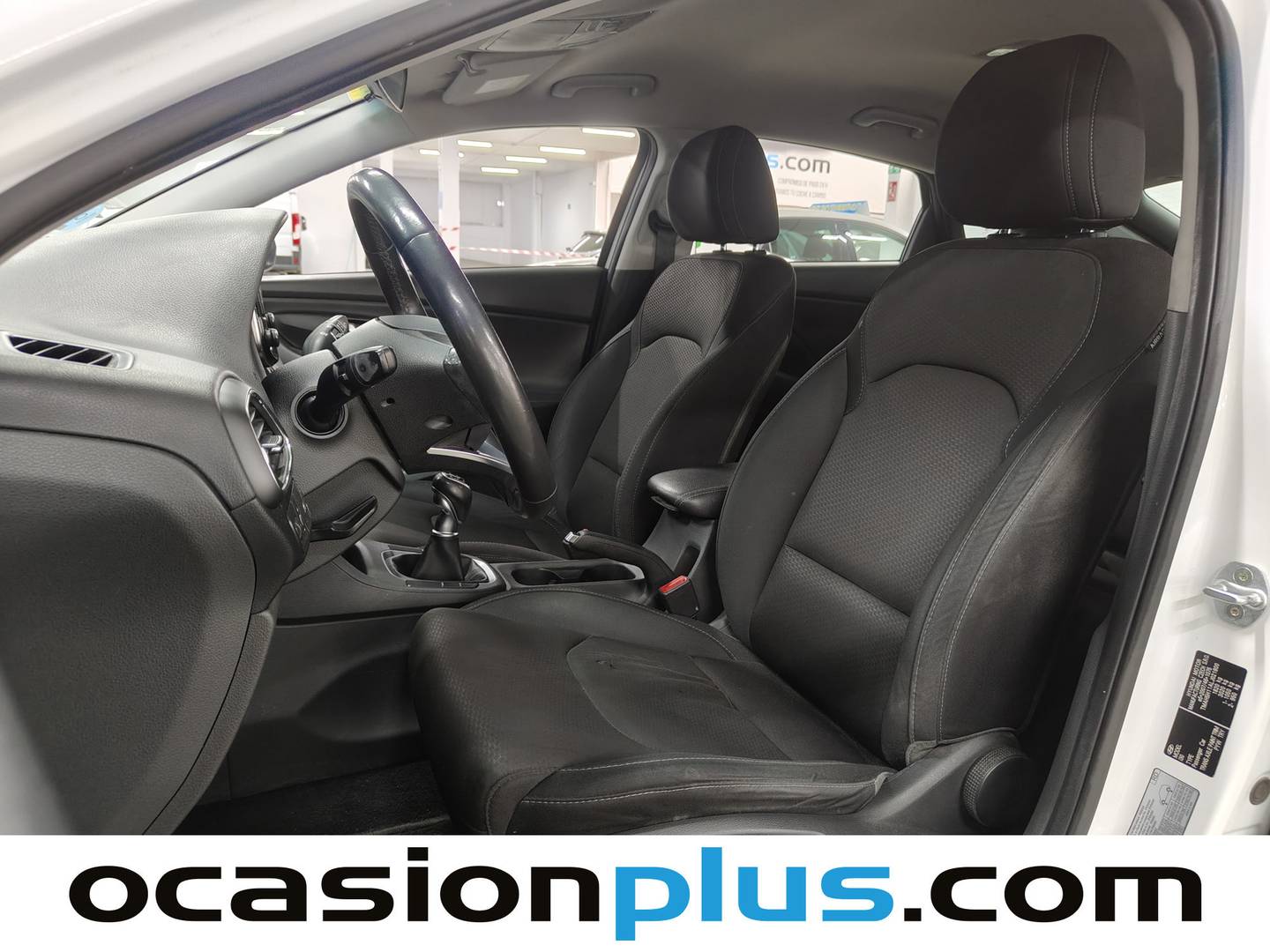 Foto asientos delanteros Hyundai i30 Hyundai i30 Fastback 1.0 TGDI Klass  (120 CV)