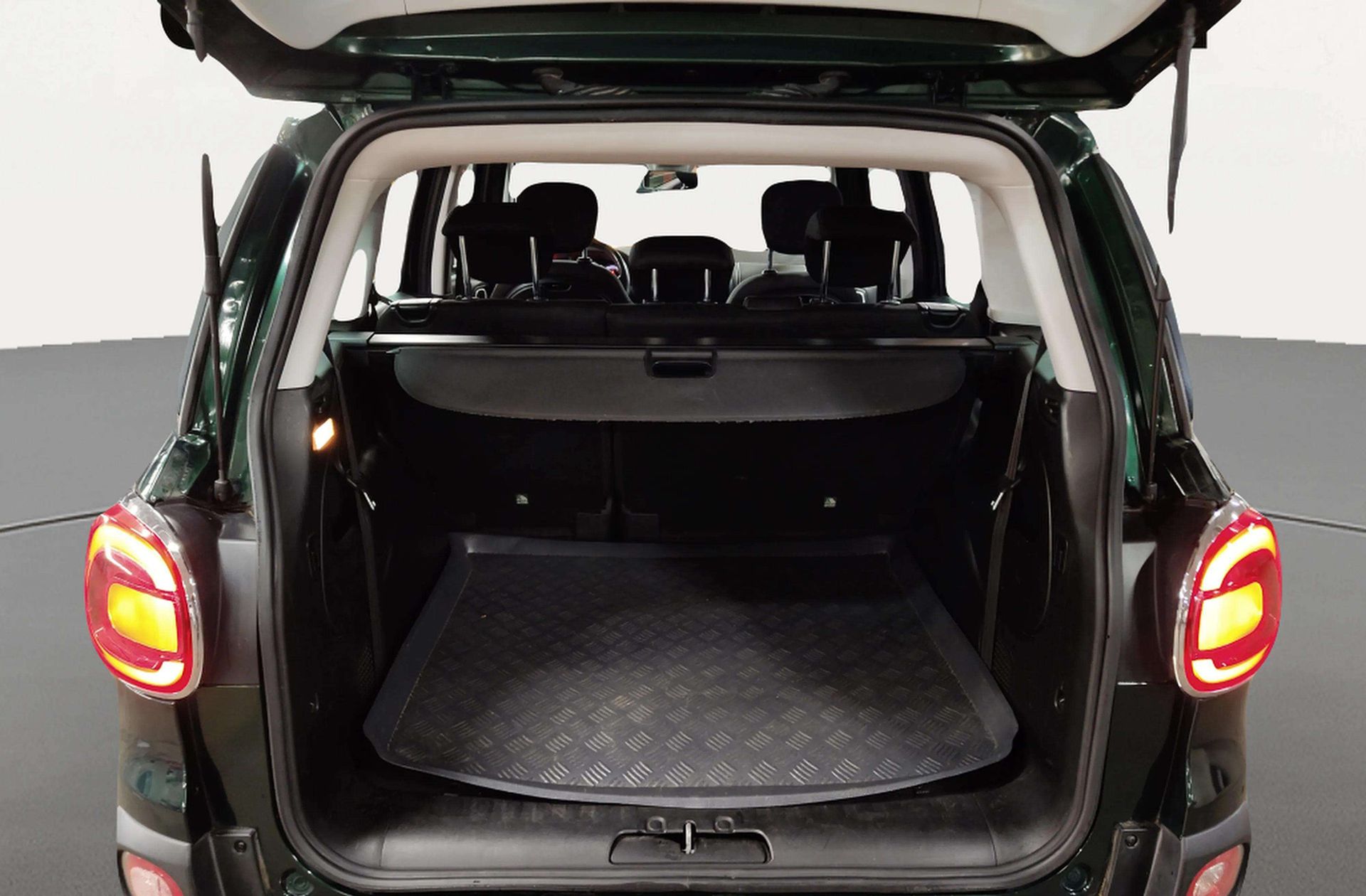 Fiat 500L 1.6 16v MultiJet II Living Lounge 7 plazas - foto 16