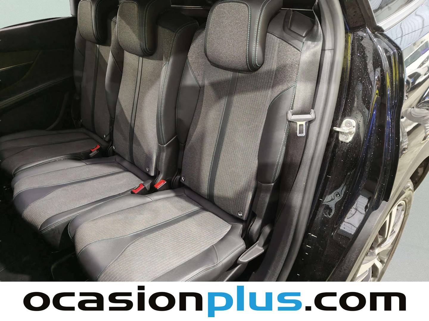 Foto Peugeot 5008 Peugeot 5008 PureTech 130 S&S Allure Pack EAT8 (130 CV) 7 Plazas