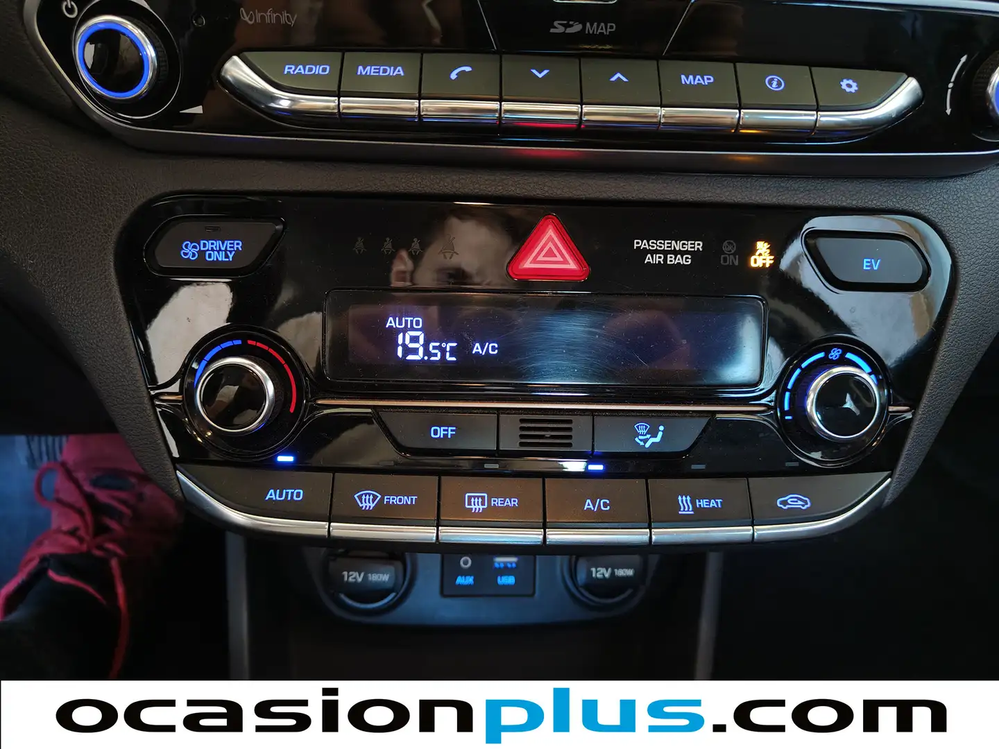 Foto Hyundai IONIQ Hyundai Ioniq EV Klass (120 CV)