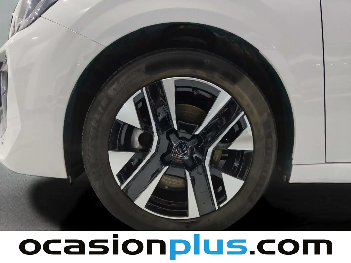 Foto Peugeot 208 Peugeot 208 PureTech 100 Allure (100 CV)