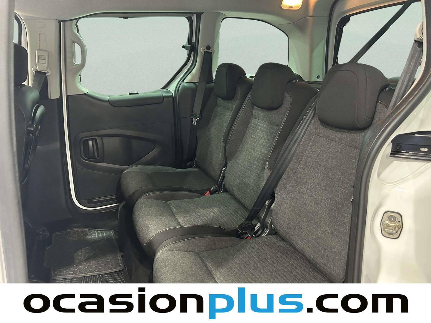 Foto asientos traseros Citroën Berlingo Citroën Berlingo Multispace 20 Aniversario BlueHDi (100 CV)