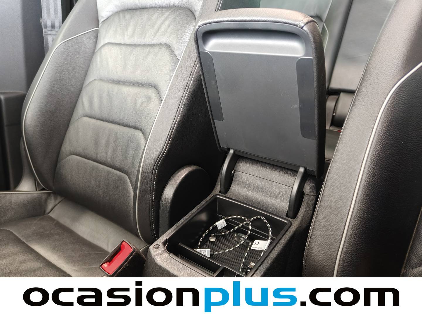 Foto Volkswagen Tiguan Volkswagen Tiguan Sport 2.0 TSI 4Motion (190 CV) DSG Pack R-Line