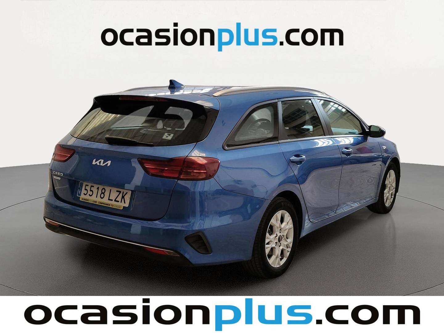 Foto trasera KIA Ceed Tourer KIA Ceed Tourer 1.0 T-GDi Concept (120 CV) derecha