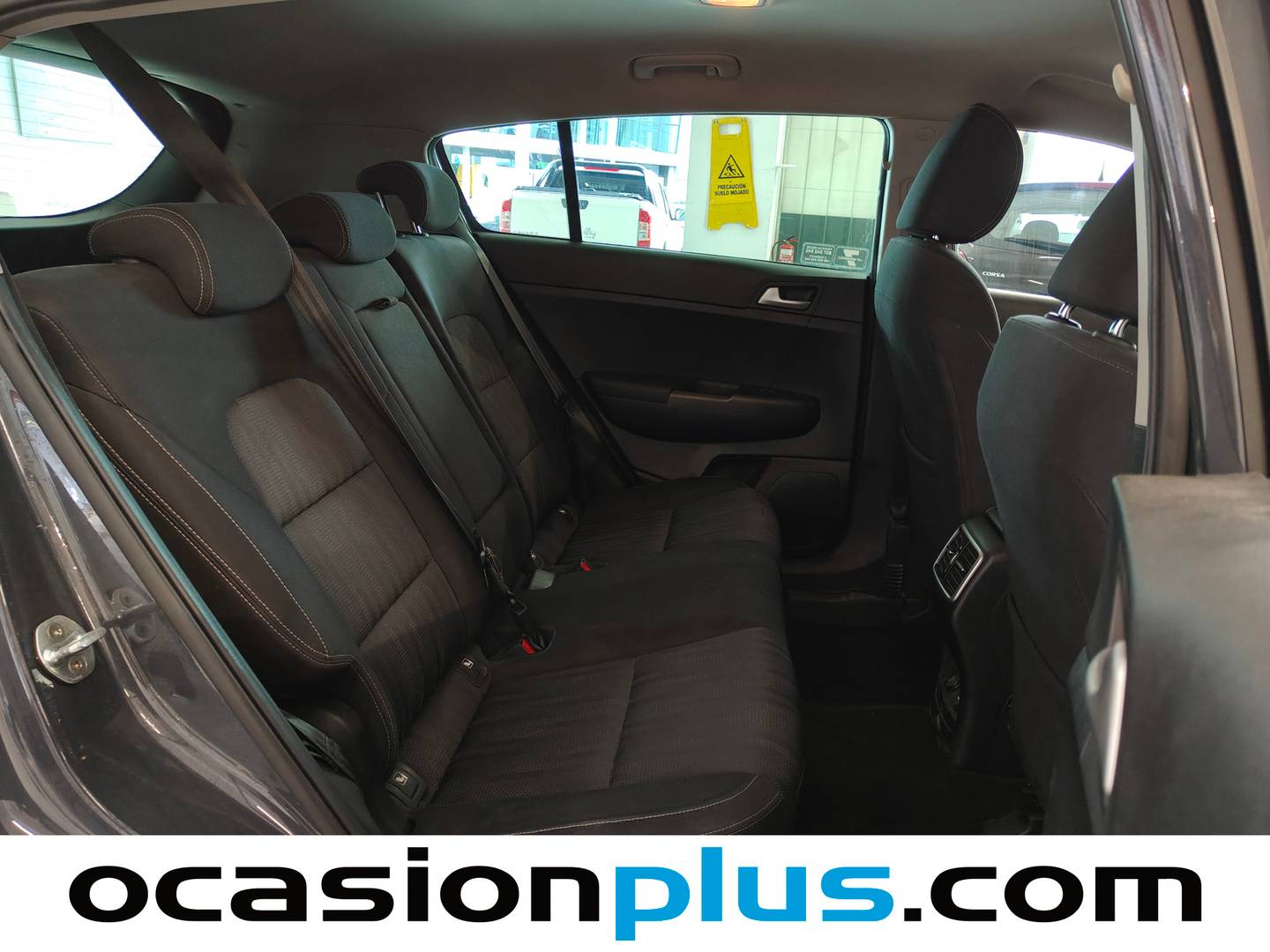 Foto asientos traseros KIA Sportage KIA Sportage 1.6 GDi Drive 4x2 (132 CV)