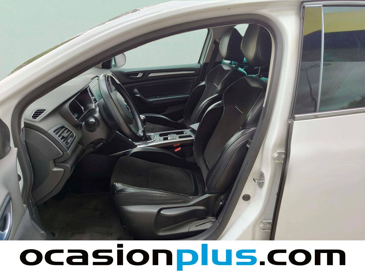 Foto asientos delanteros Renault Mégane Renault Megane Zen Energy TCe (130 CV)