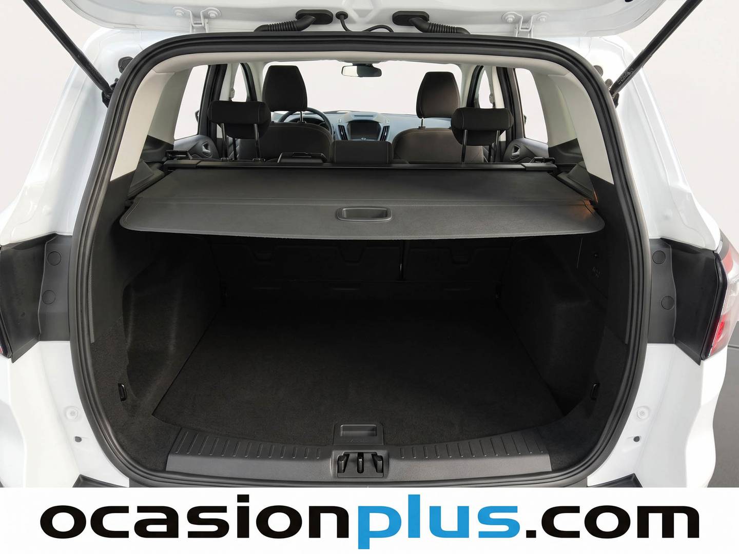 Fotos maletero Ford Kuga Ford Kuga 1.5 EcoBoost S&S Trend+ 4x2 (150 CV)