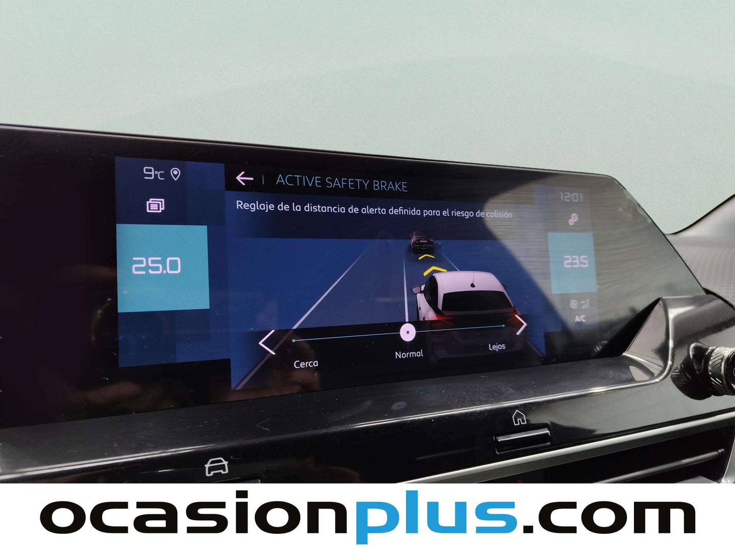 Foto Citroën ë-C4 Citroen ë-C4 eléctrico 50kWh Shine (136 CV)