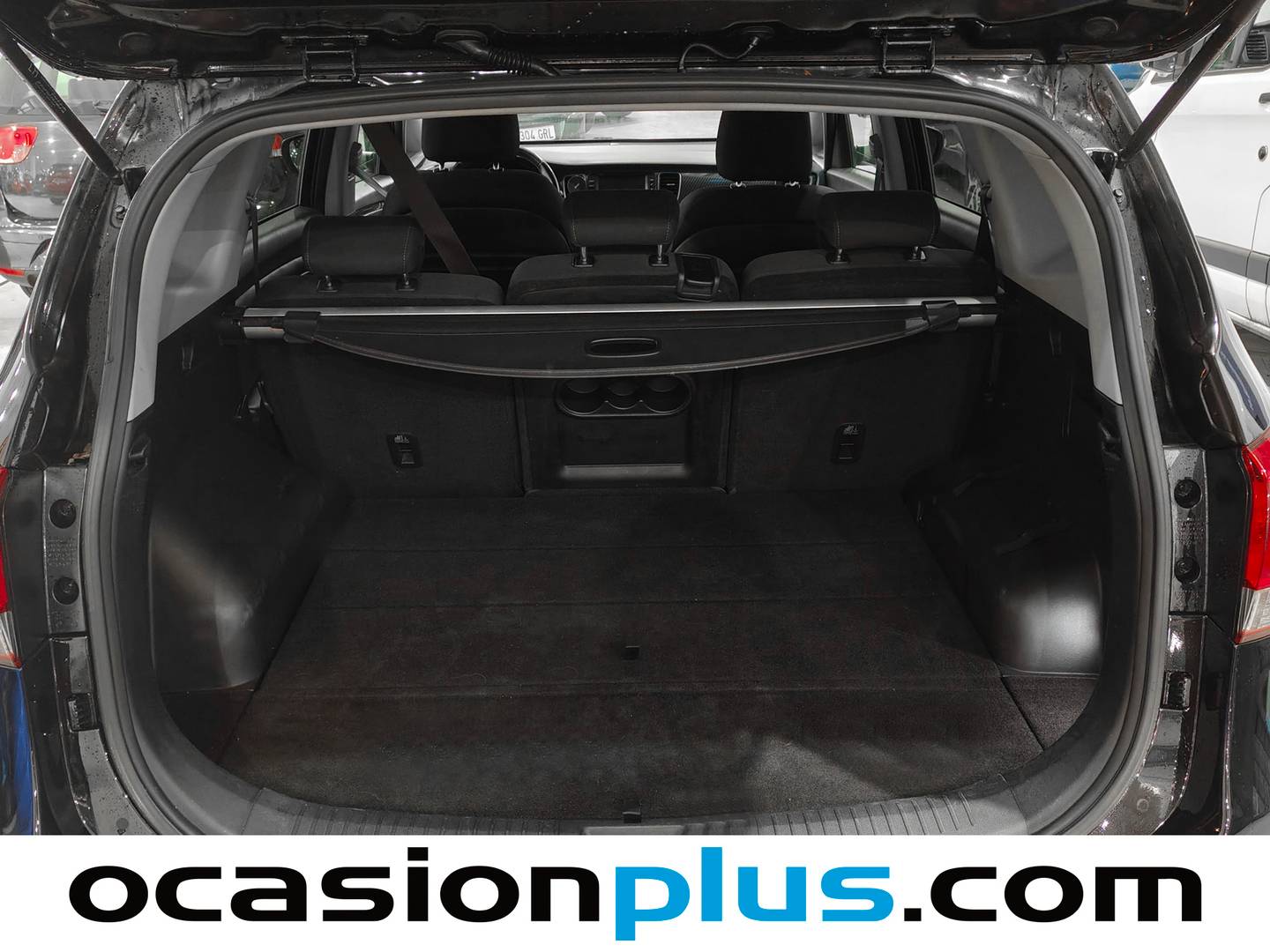 Fotos maletero KIA Carens KIA Carens 1.7 CRDi VGT Drive Eco-Dynamics (115 CV)