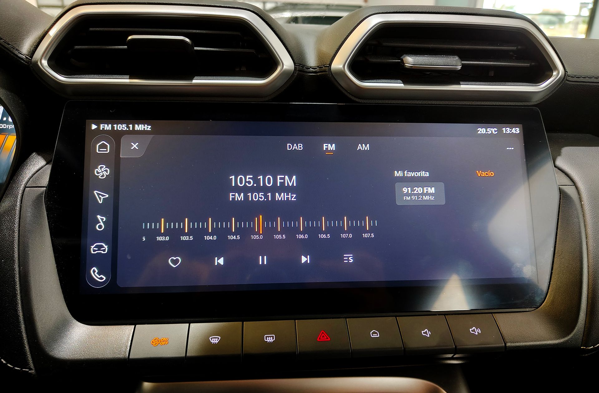 MG ZS 1.5 Hybrid+ Luxury - foto 33