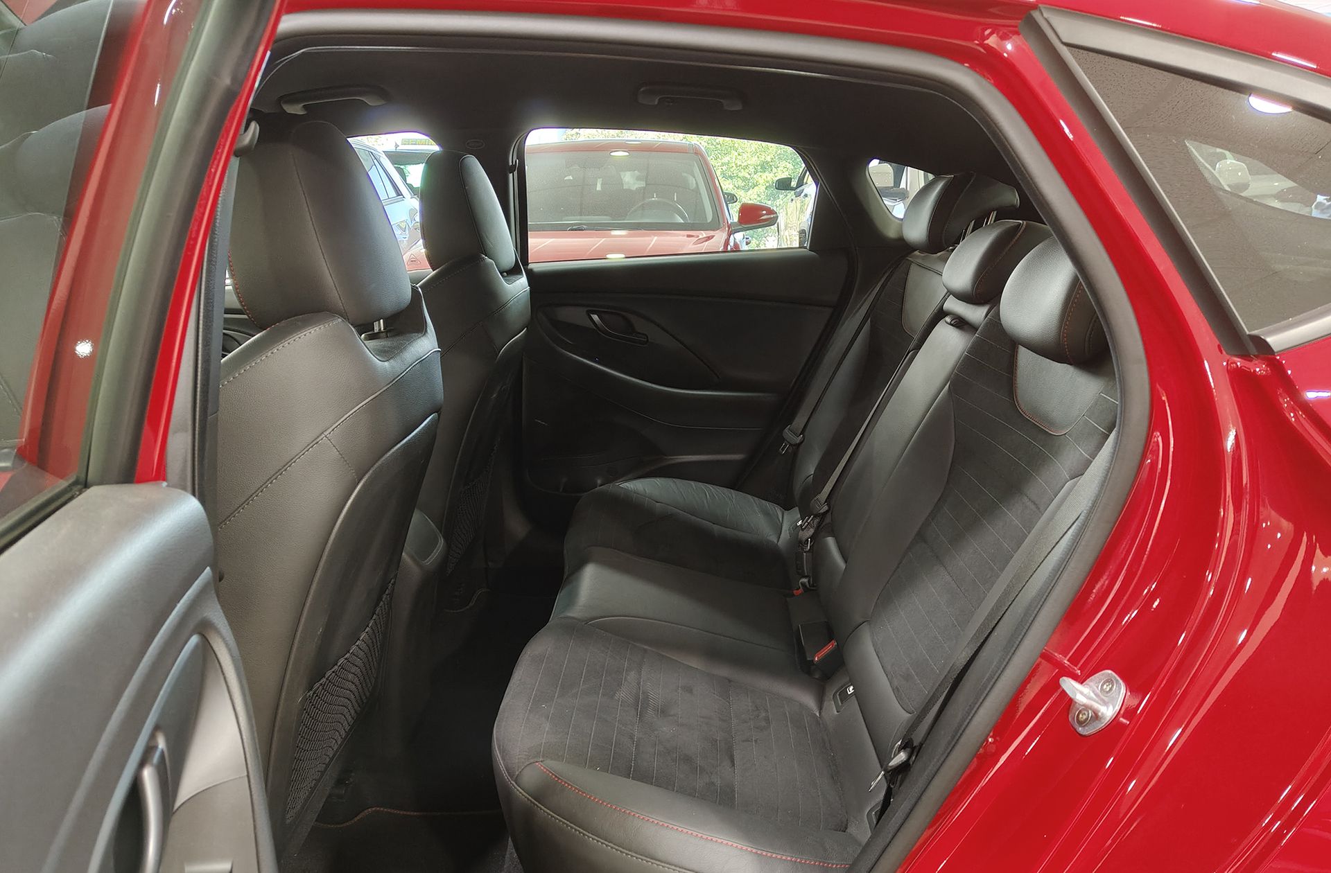 Hyundai i30 Fastback 2.0 T-GDi N Performance - foto 15