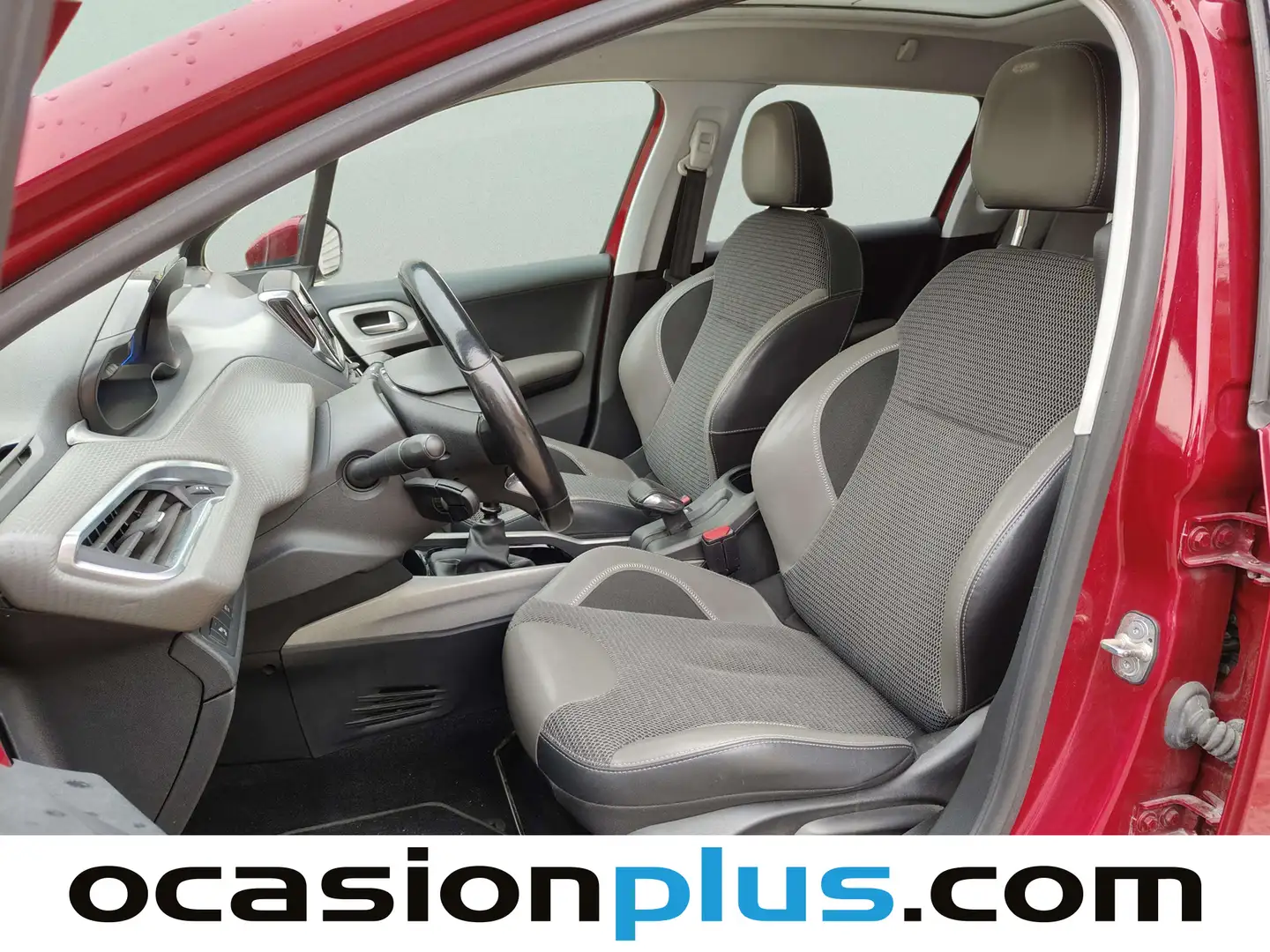 Foto Peugeot 2008 Peugeot 2008 BlueHDi 120 S&S Allure (120 CV)