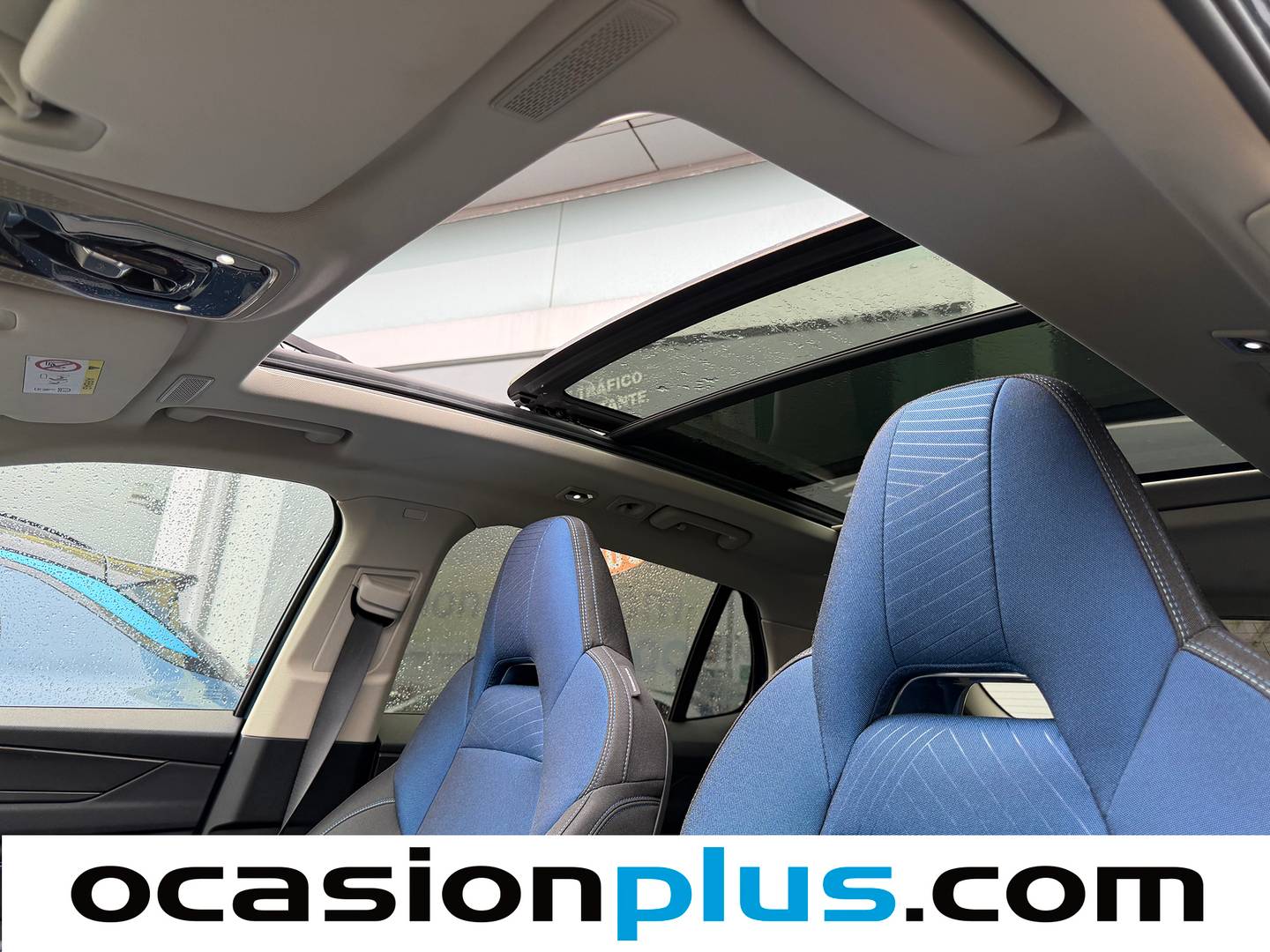 Extras y acabados del Lynk & Co 01 Lynk & Co 01 1.5 PHEV (261 CV)