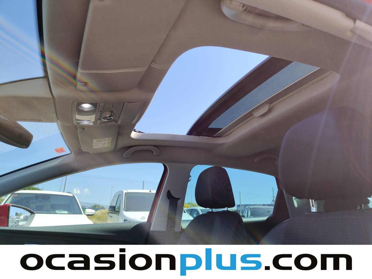 Extras y acabados del Seat León Seat León 2.0 TDI S&S FR Advanced DSG-6 (150 CV)