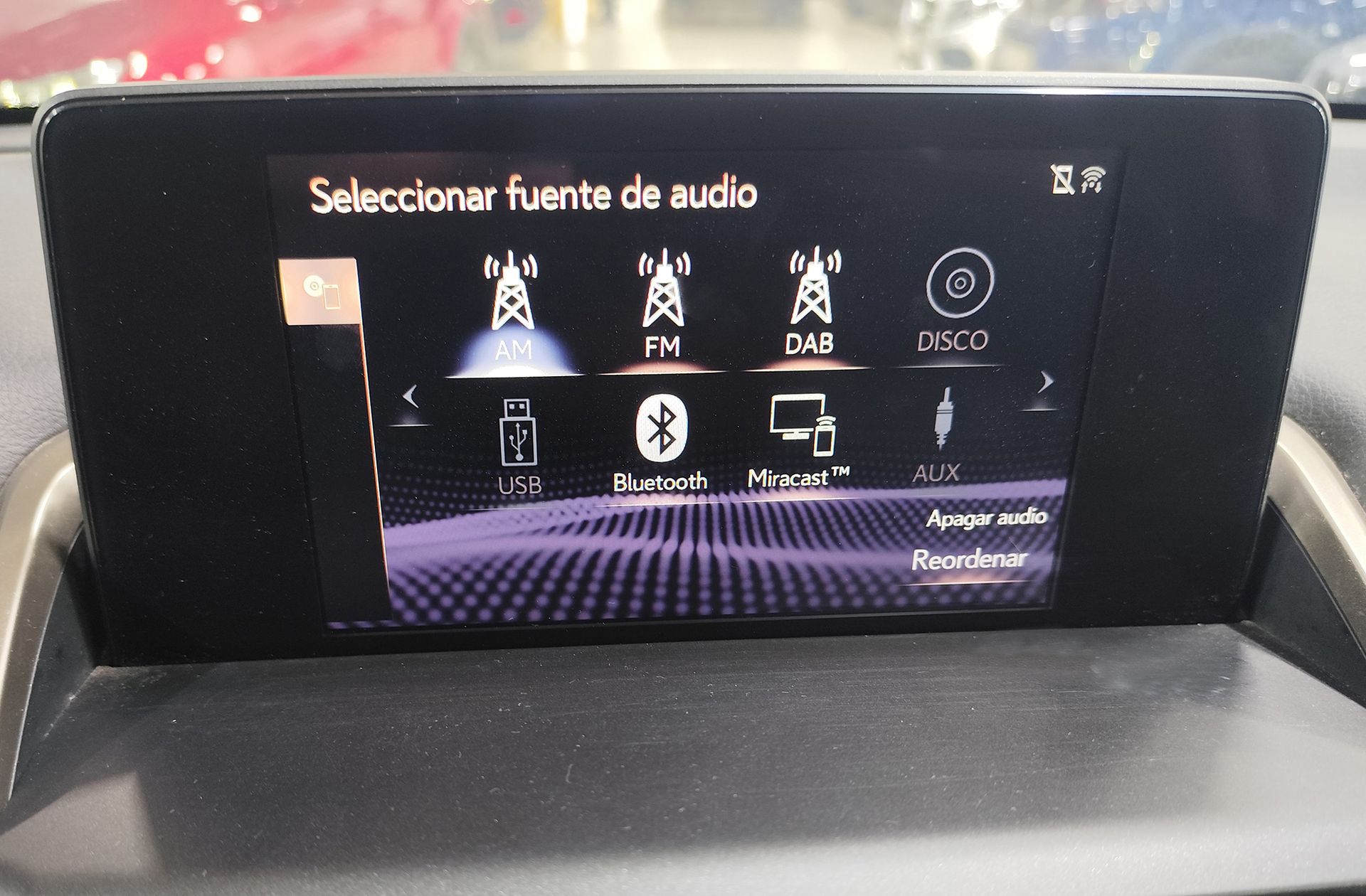 Lexus NX 300h Premium 2WD - foto 33