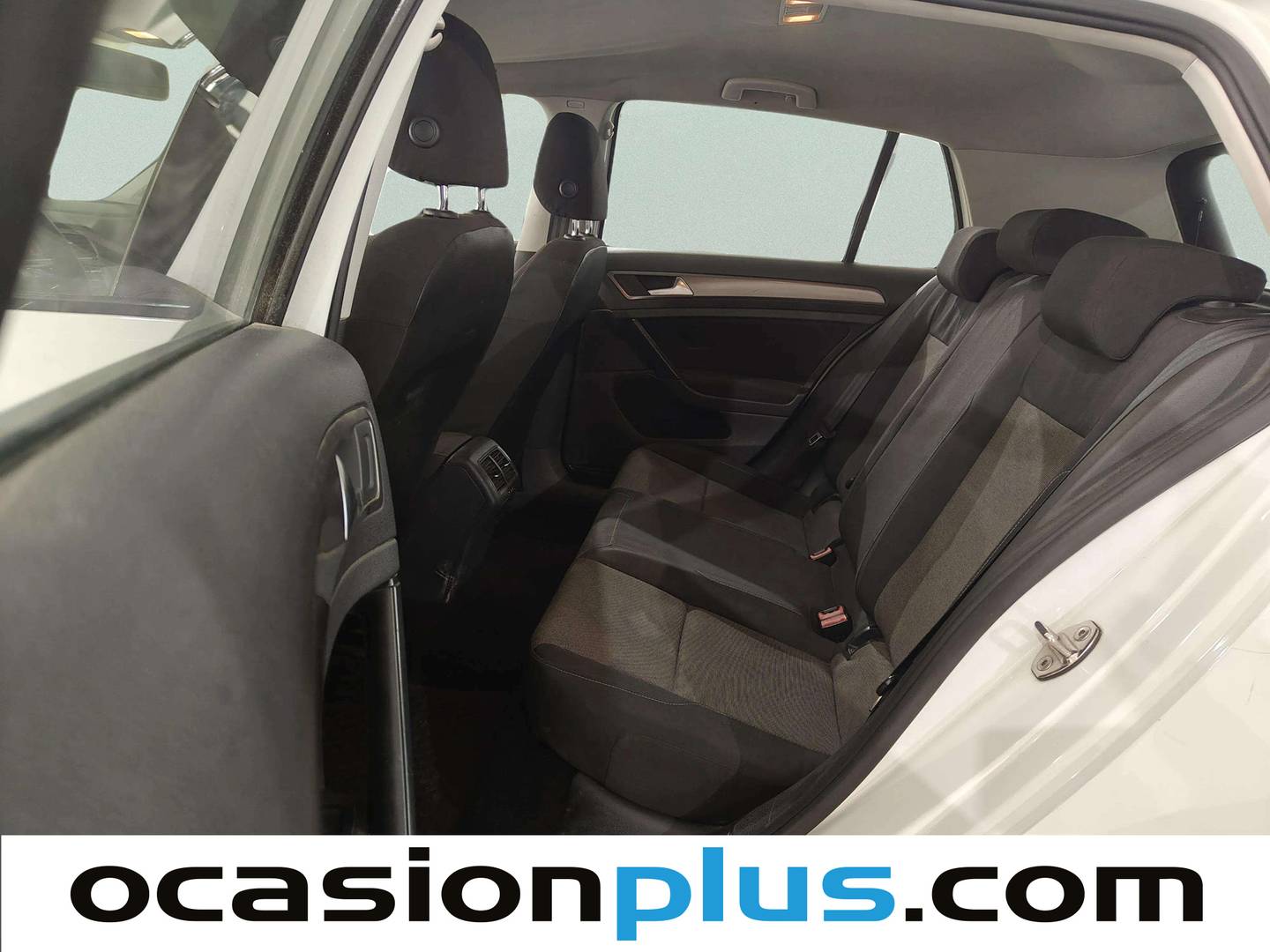 Foto asientos traseros Volkswagen Golf Volkswagen Golf Edition 1.2 TSI BMT (105 CV)