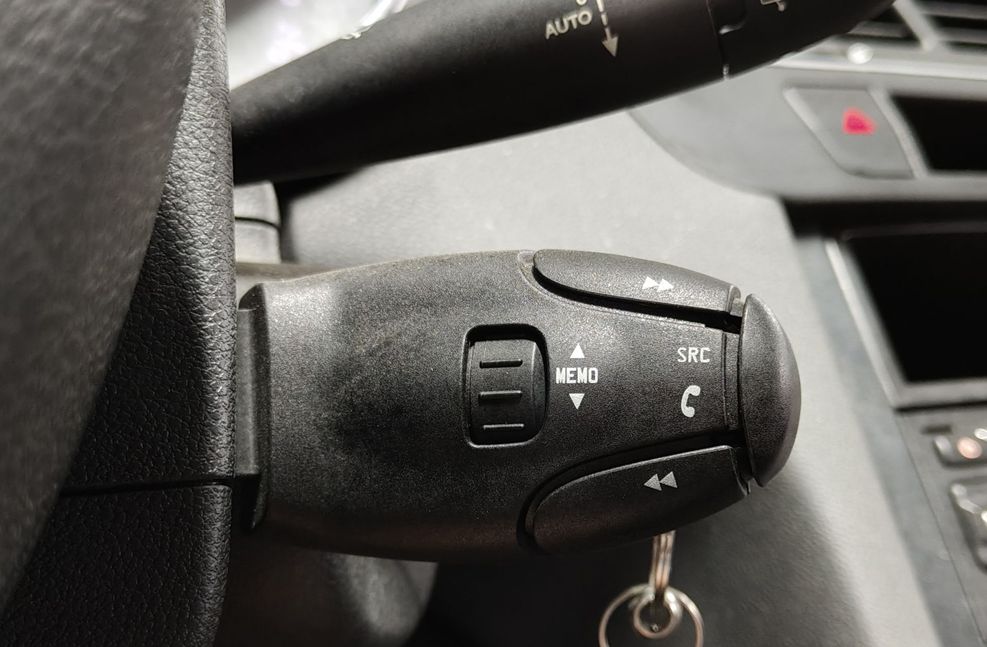 Peugeot 5008 1.6 VTi Premium 7 plazas - foto 30
