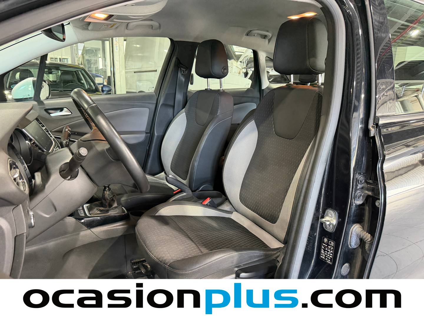 Foto asientos delanteros Opel Crossland X Opel Crossland X 1.5D Innovation (102 CV)