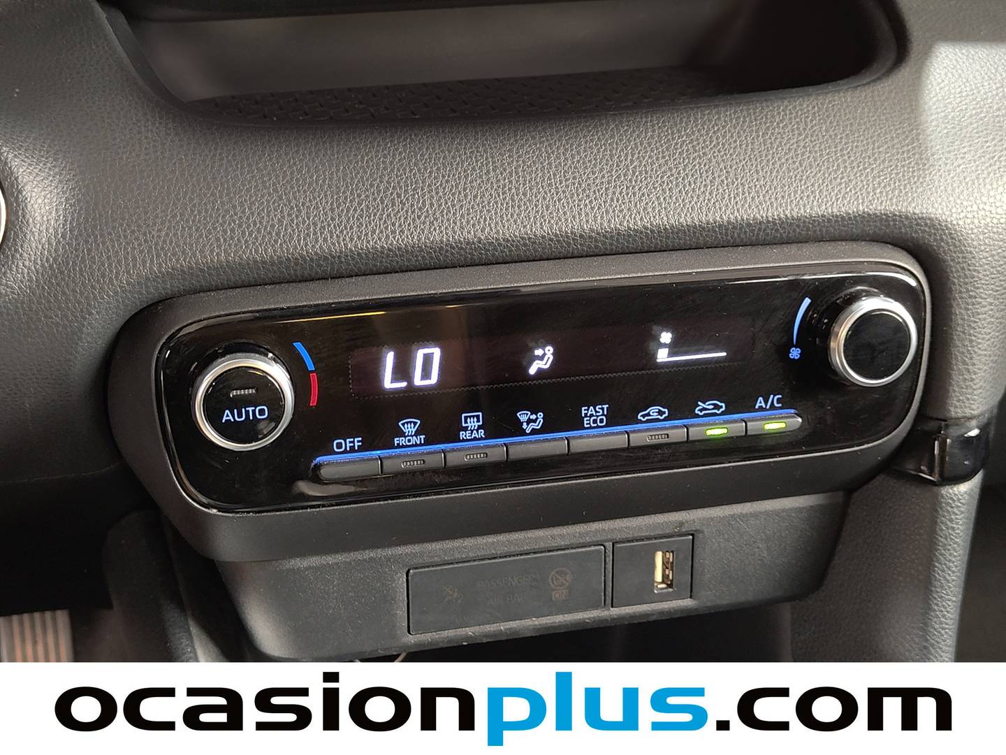 Equipamiento del Toyota Yaris Toyota Yaris 120H Business Plus (116 CV)