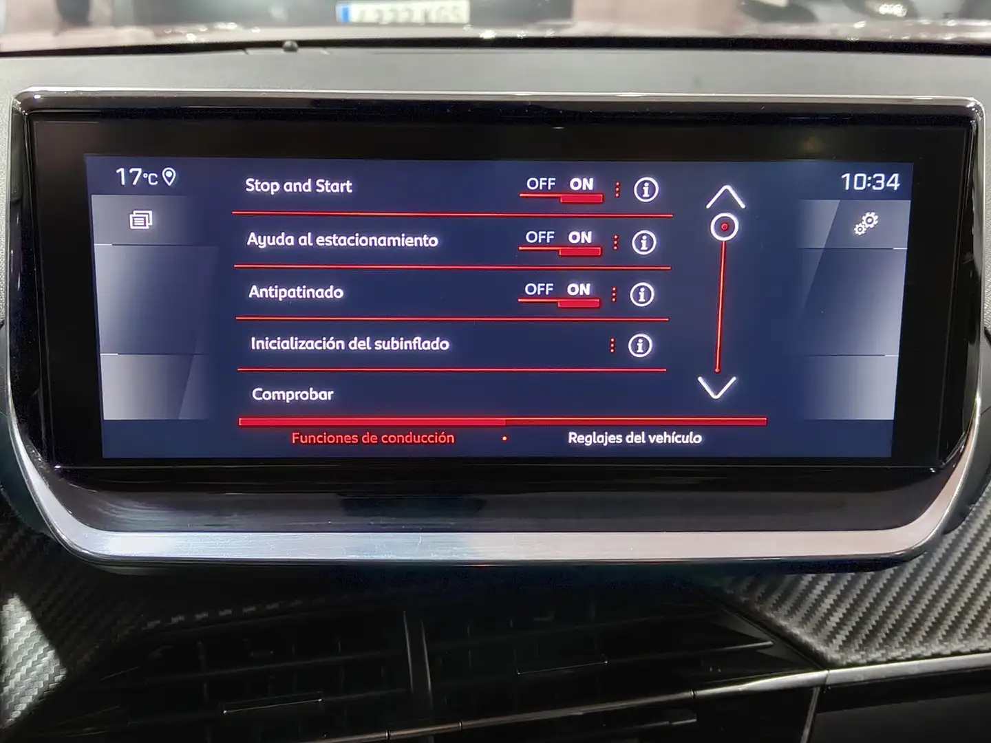 Foto Peugeot 2008 Peugeot 2008 BlueHDi 100 S&S Allure (100 CV)