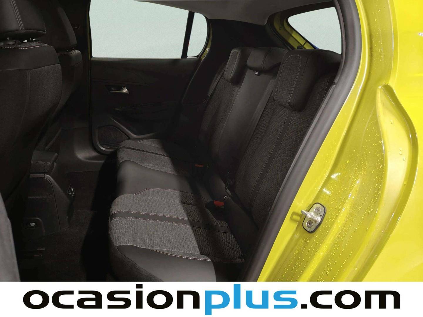 Foto asientos traseros Peugeot 208 Peugeot 208 PureTech 100 Allure (100 CV)