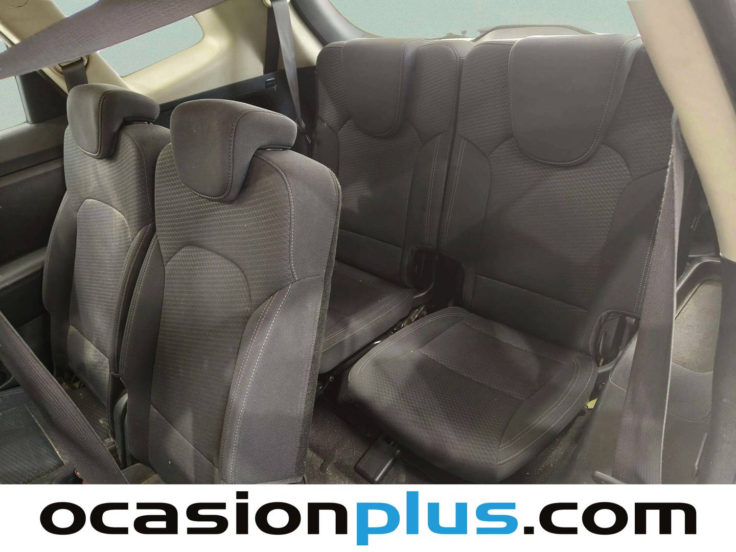 Foto asientos delanteros KIA Carens Kia Carens 1.6 GDi Concept (135 CV) 7 Plazas