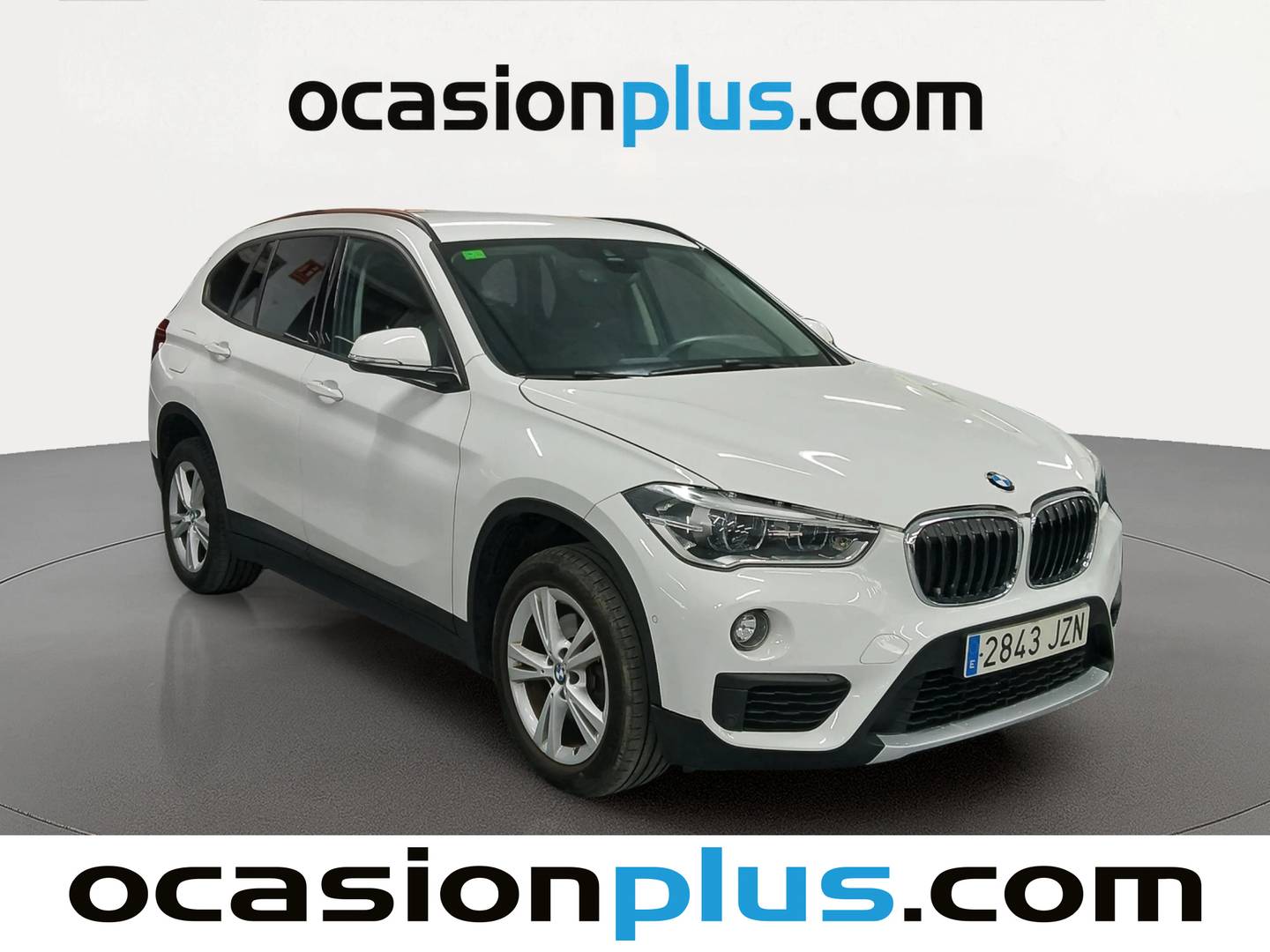 Foto delantera BMW X1 BMW X1 sDrive18i (136 CV) derecha