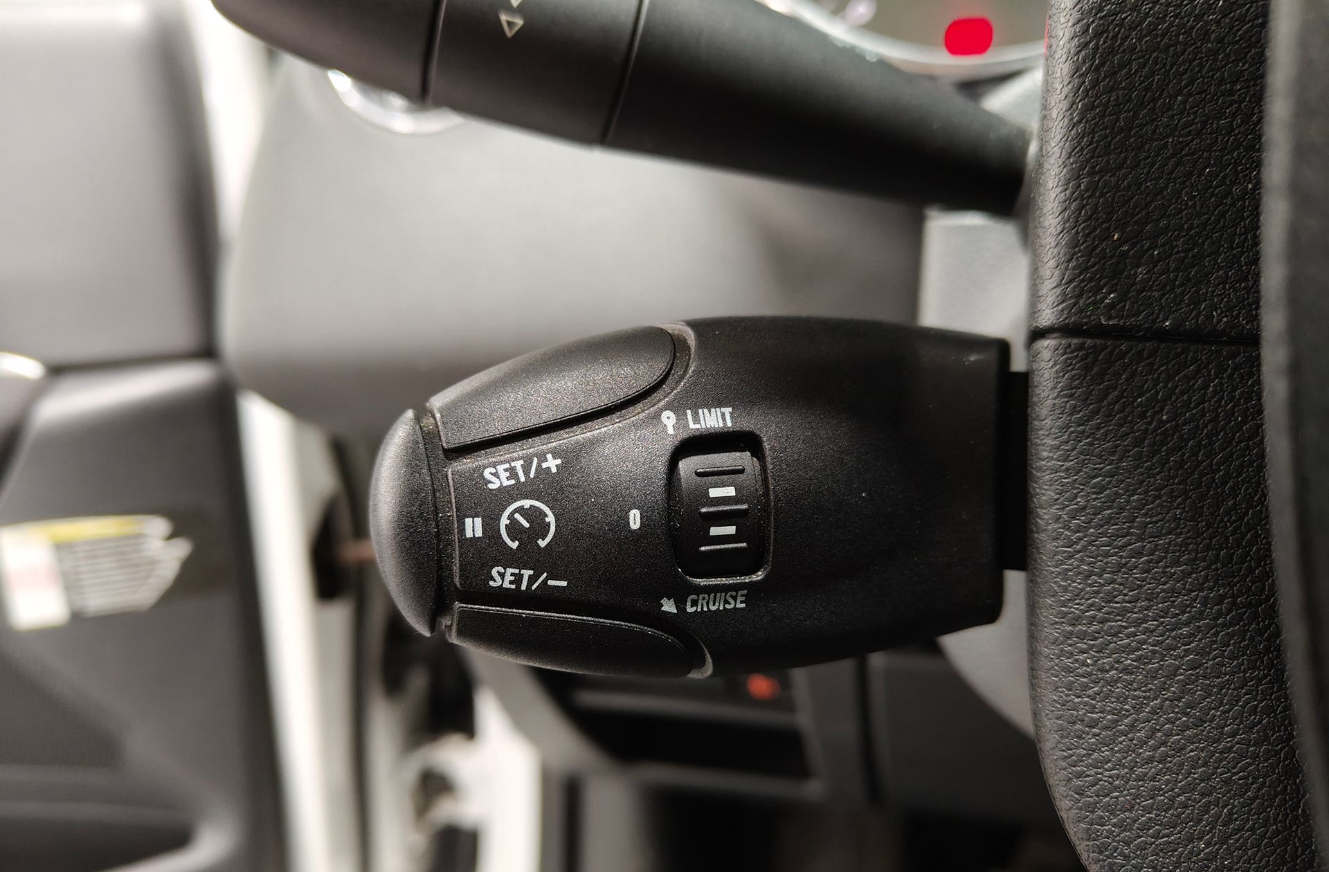 Peugeot 3008 1.6 HDi FAP Premium - foto 27