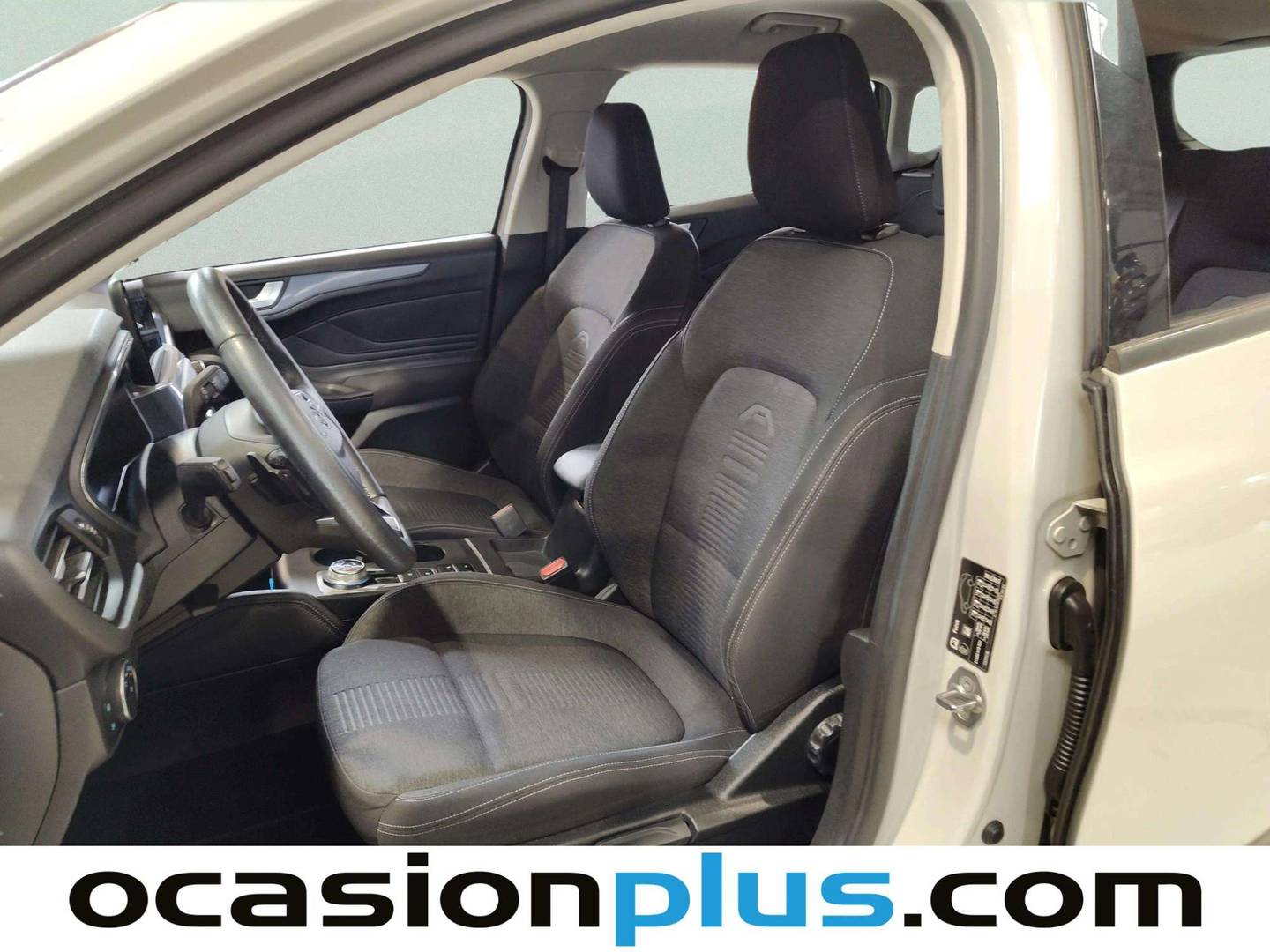 Foto asientos delanteros Ford Focus Ford Focus SportBreak 1.0 Ecoboost Active Auto (125 CV)