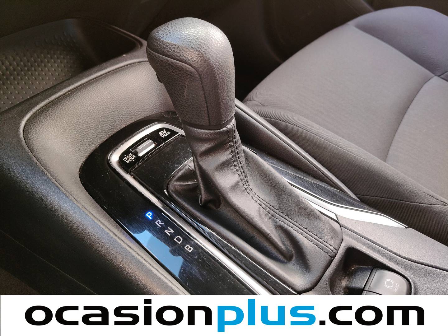 Toyota Corolla Toyota Corolla 140H Business (140 CV) de segunda mano