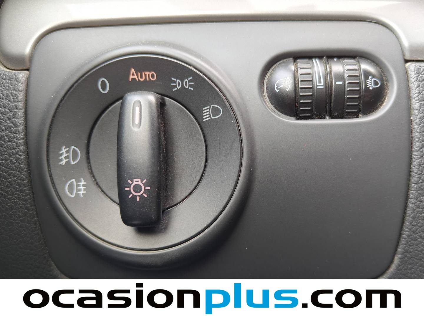 Extras y acabados del Volkswagen Golf Volkswagen Golf Advance Rabbit 1.6 TDI BMT (105 CV)
