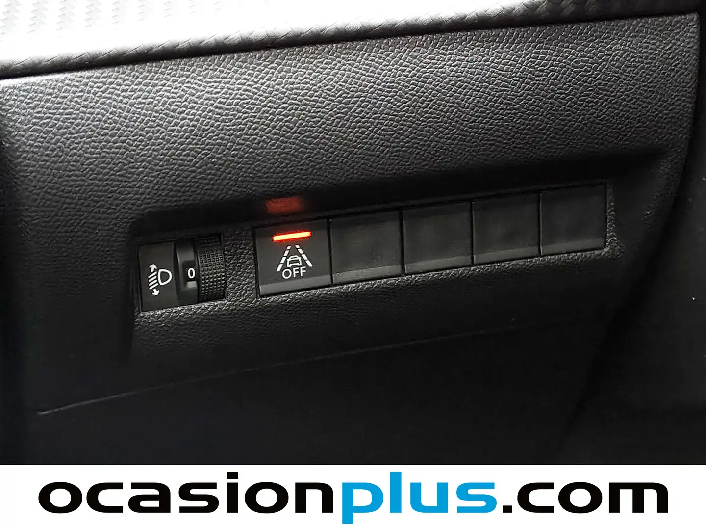 Foto Peugeot 2008 Peugeot 2008 PureTech 100 S&S Allure (100 CV)