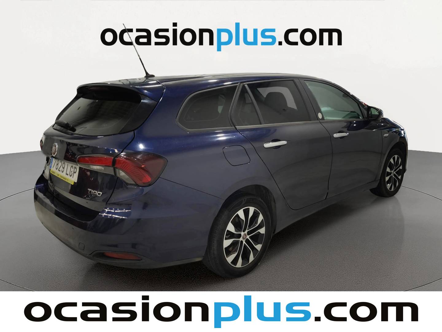 Foto trasera Fiat Tipo Fiat Tipo SW 1.3 Multijet Mirror (95 CV) derecha
