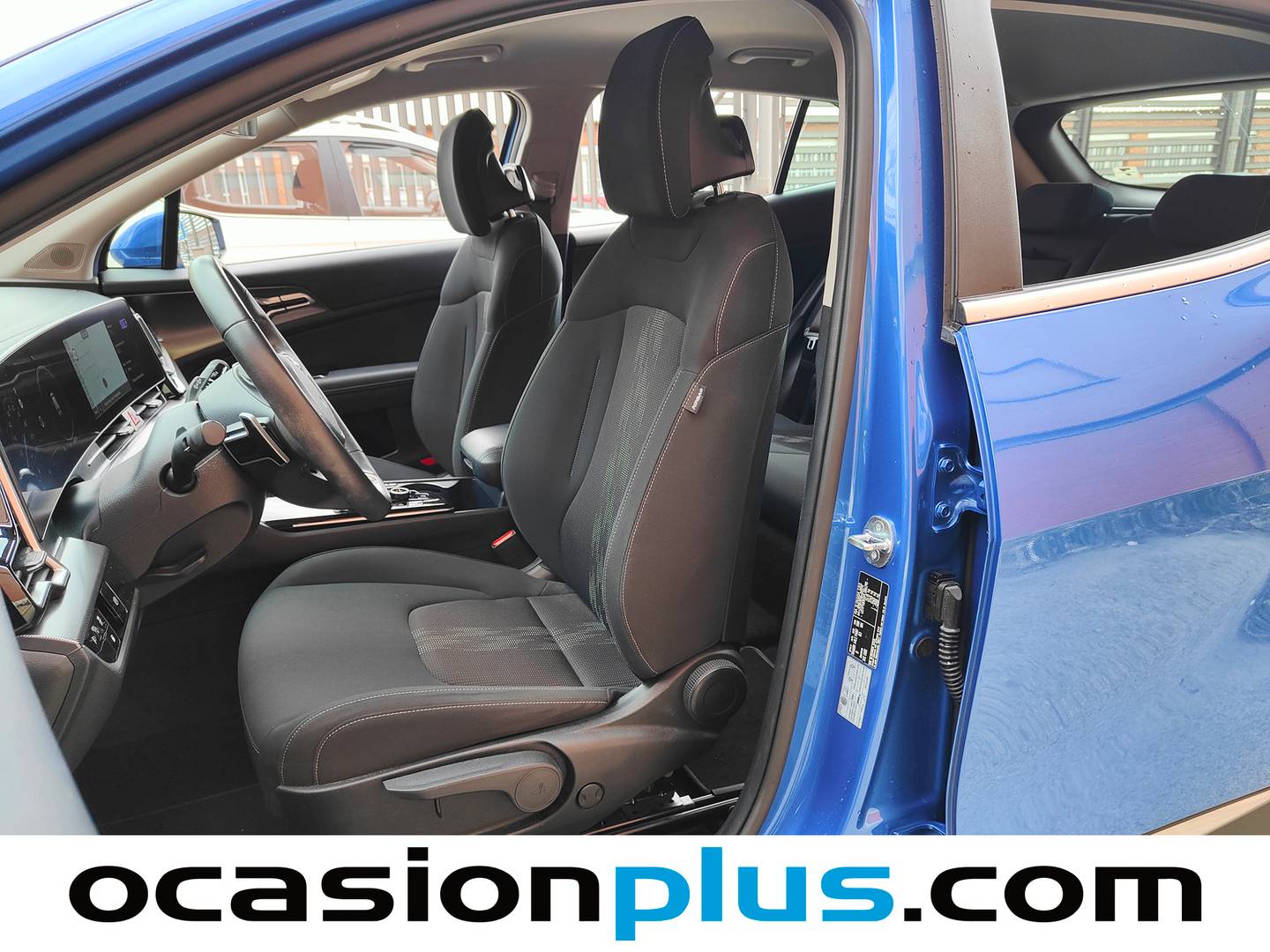 Foto asientos delanteros KIA Sportage Kia Sportage 1.6 T-GDi PHEV Drive 4x4 (265 CV)