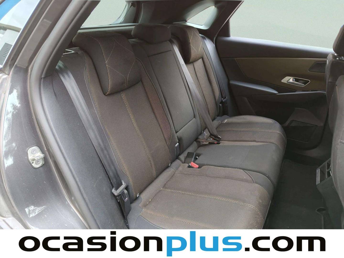 Foto DS DS 7 Crossback DS DS7 Crossback BlueHDi 130 Bastille Auto (130 CV)