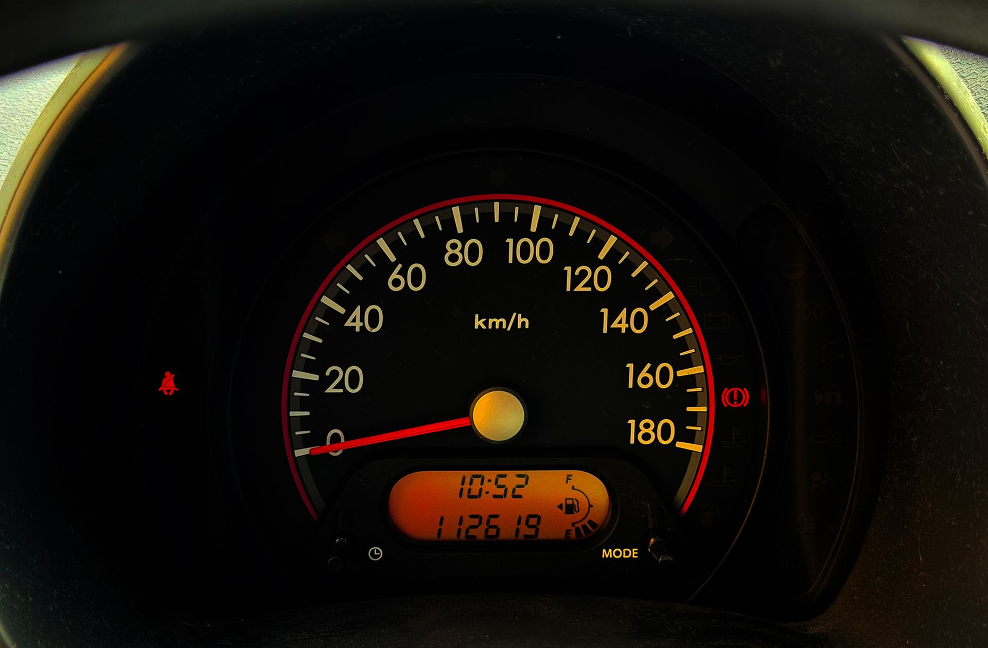 Nissan Pixo 1.0G Visia - foto 16