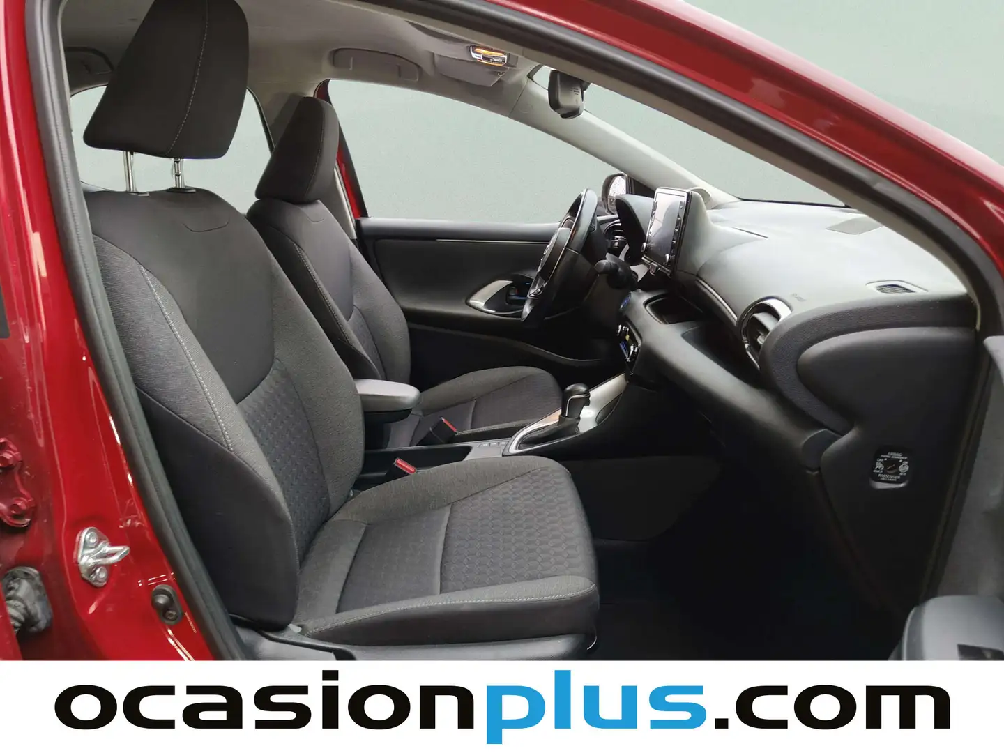 Foto Toyota Yaris Toyota Yaris T120H Business Plus (116 CV)