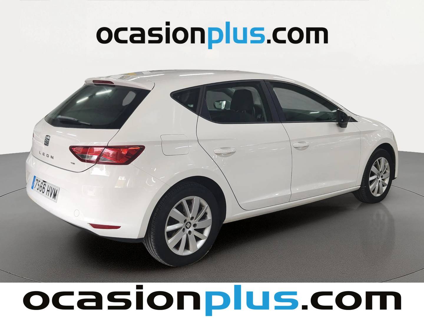 Foto trasera Seat León Seat León 1.2 TSI Reference (105 CV) derecha