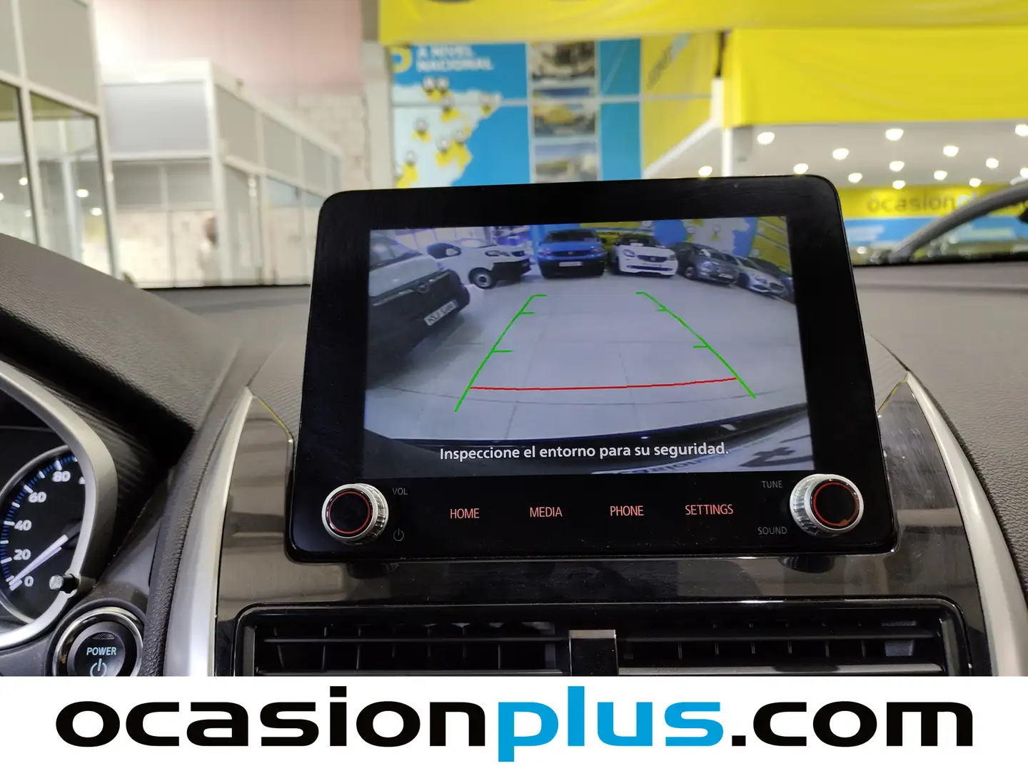 Foto Mitsubishi Eclipse Cross Mitsubishi Eclipse Cross 2.4 PHEV Kaiteki 4WD Auto (188 CV)