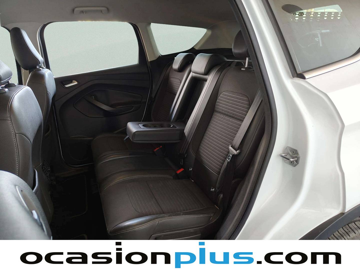 Foto Ford Kuga Ford Kuga 1.5 TDCI S&S Titanium 4x2 Auto (120 CV)