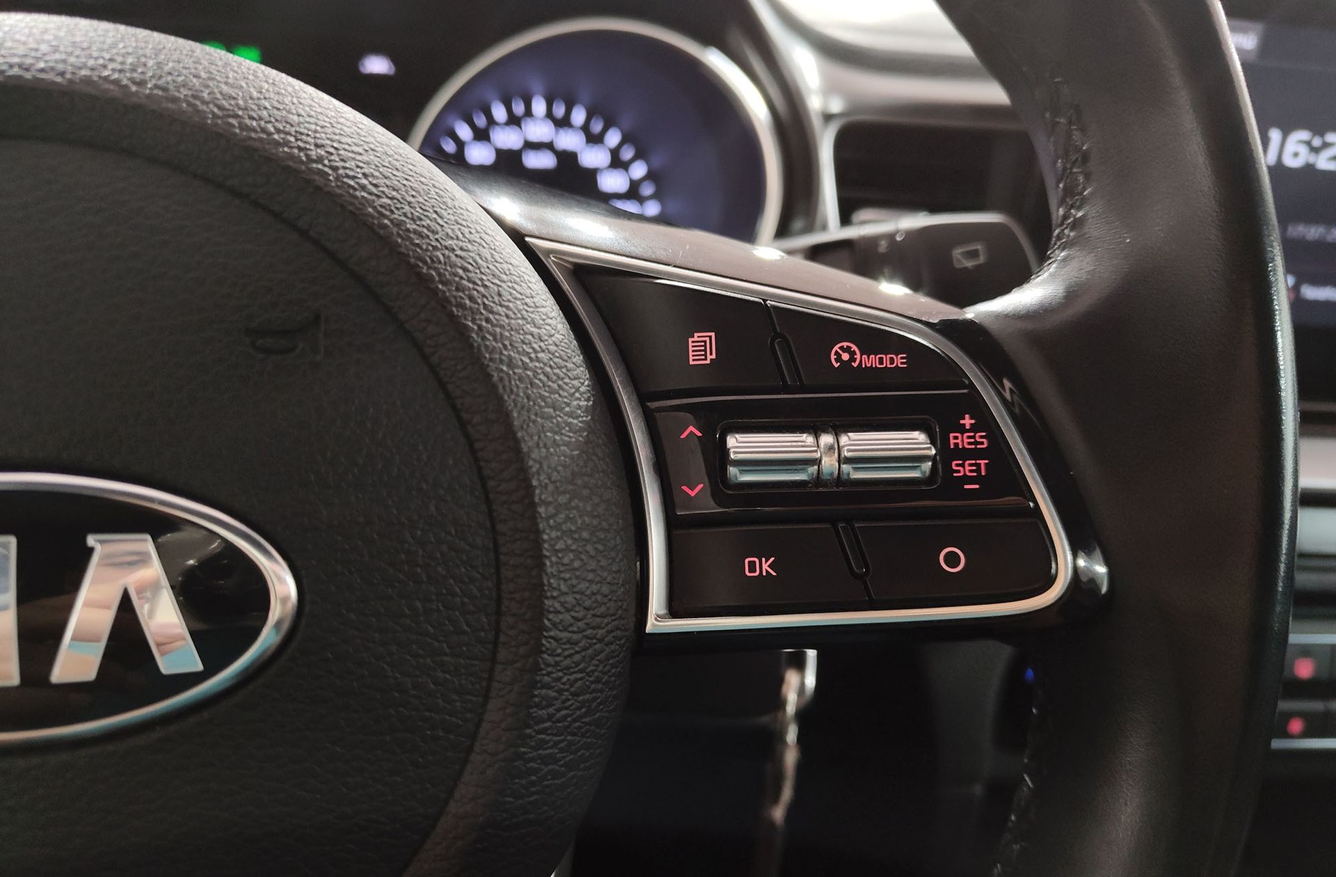 Kia Ceed 1.0 T-GDi Drive - foto 22